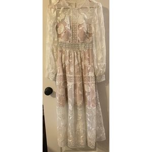 EVER NEW lace maxi dress